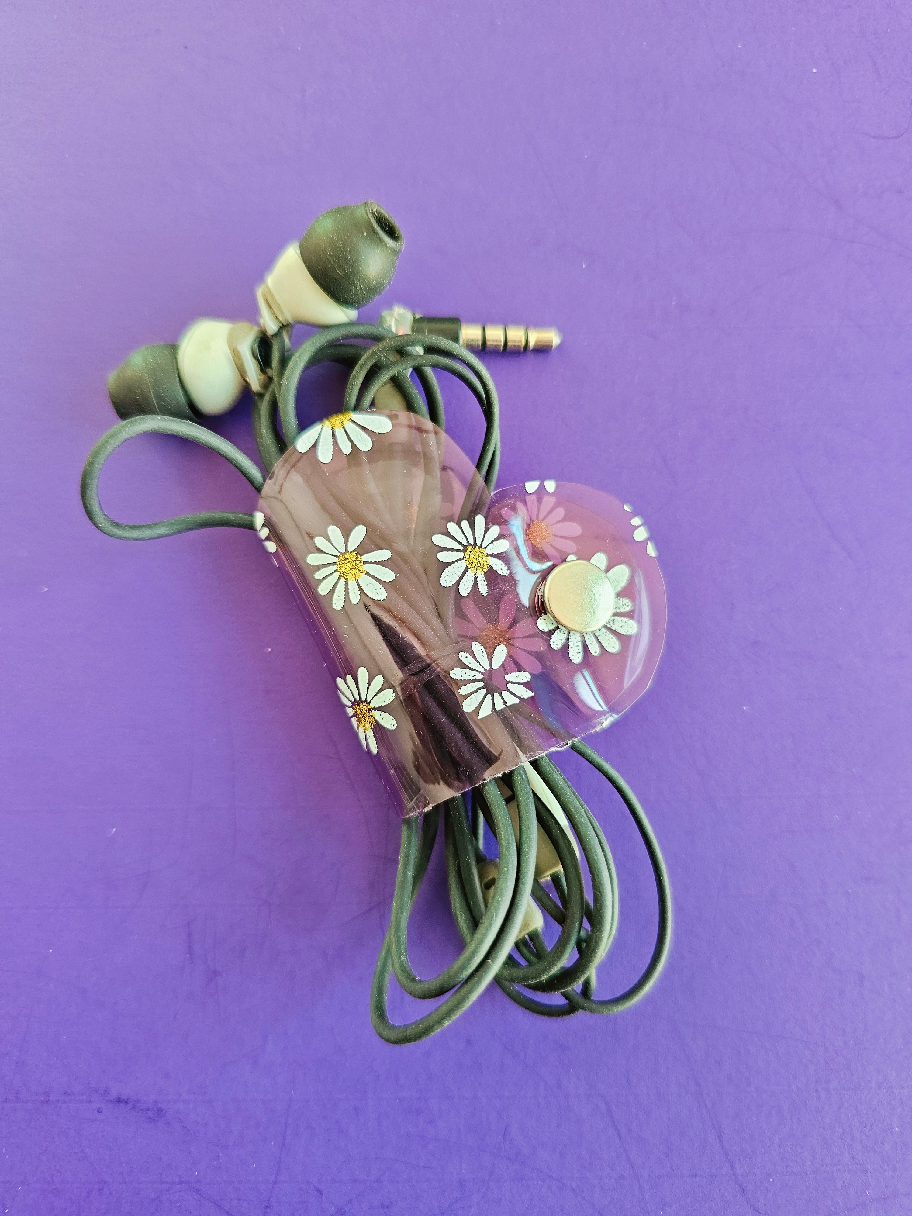 Clip de Cable CH Lila Margaritas