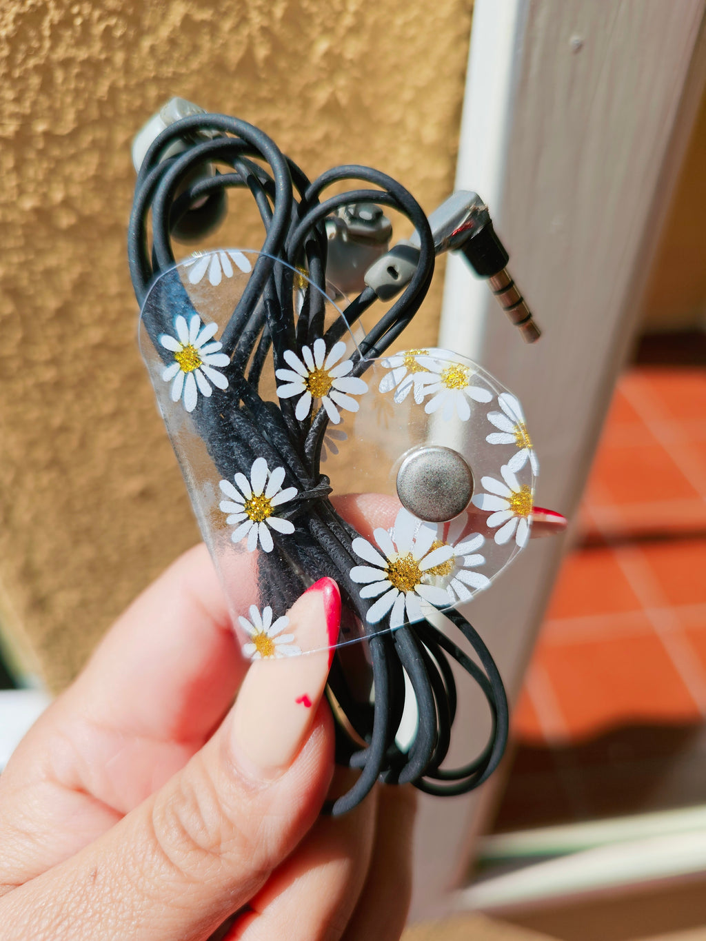 Clip de Cable CH Blanco Margaritas