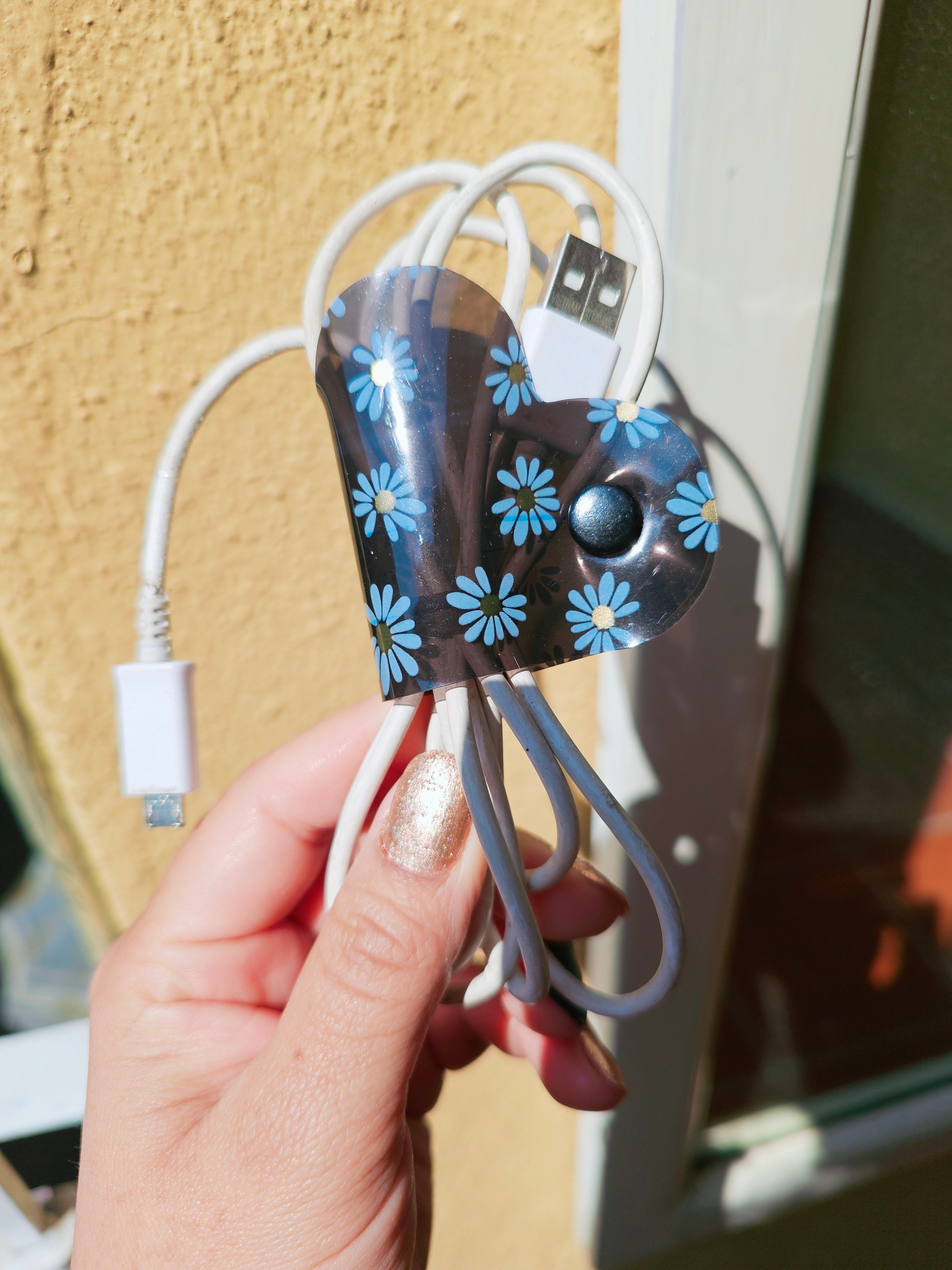 Clip de Cable GD Negro Margaritas