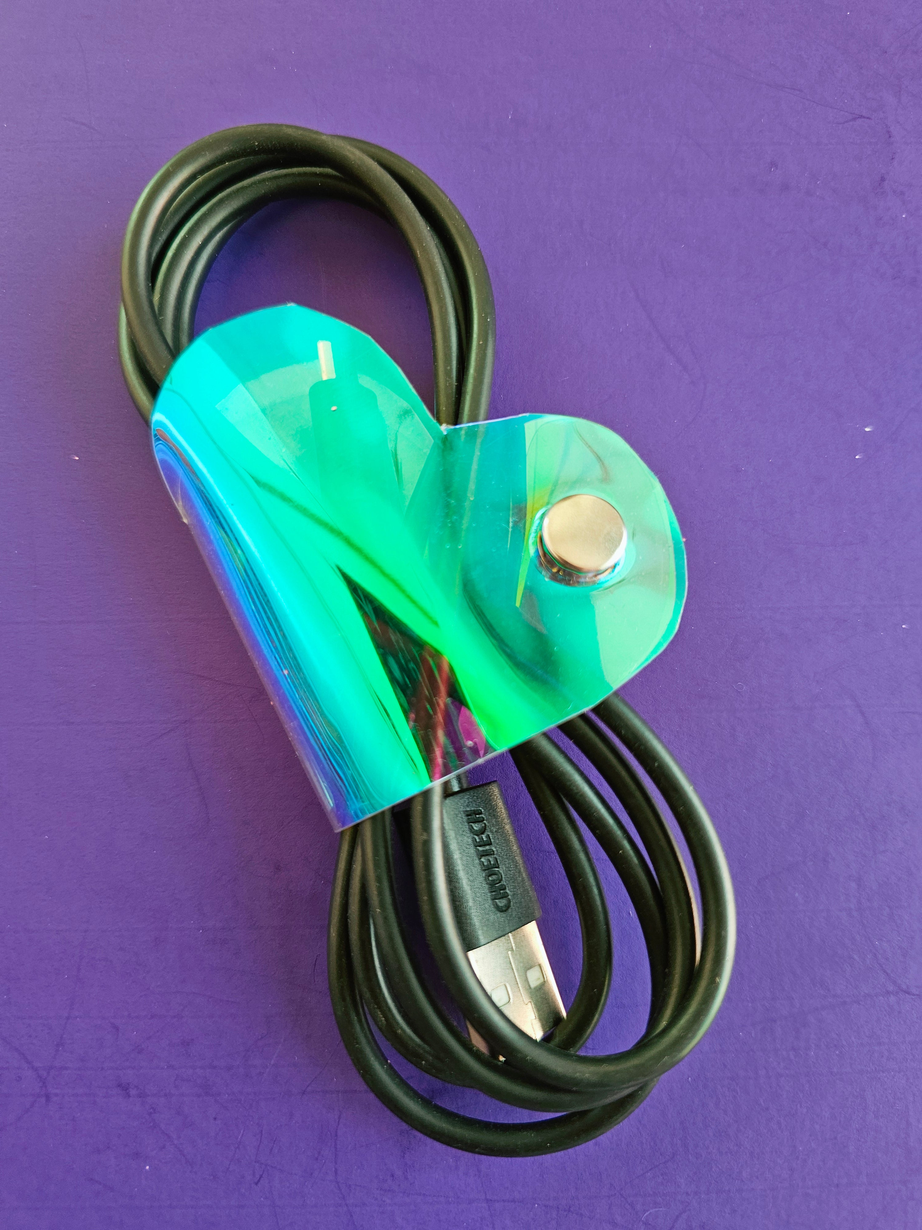 Clip de Cable GD Liso Iris