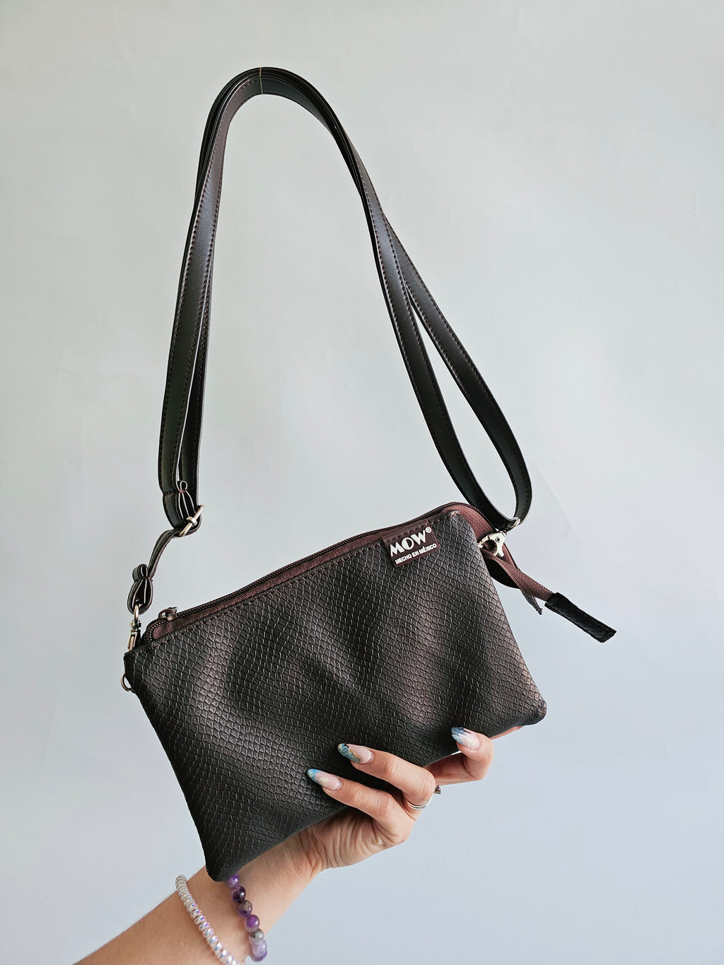 Bandolera Archer Café Oscuro