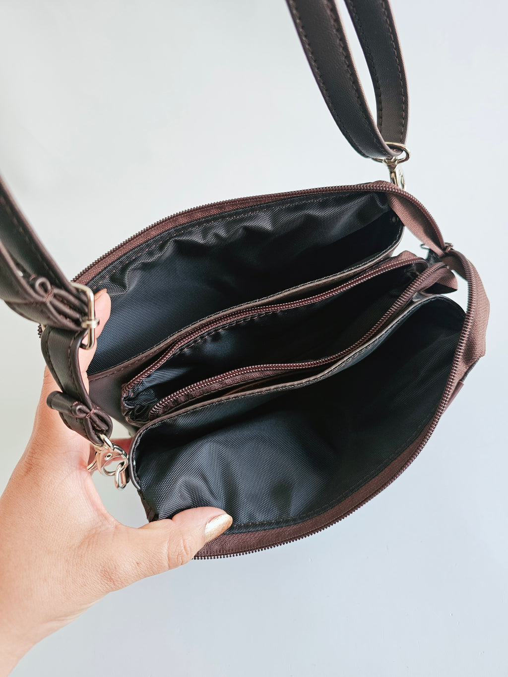 Bandolera Archer Café Oscuro
