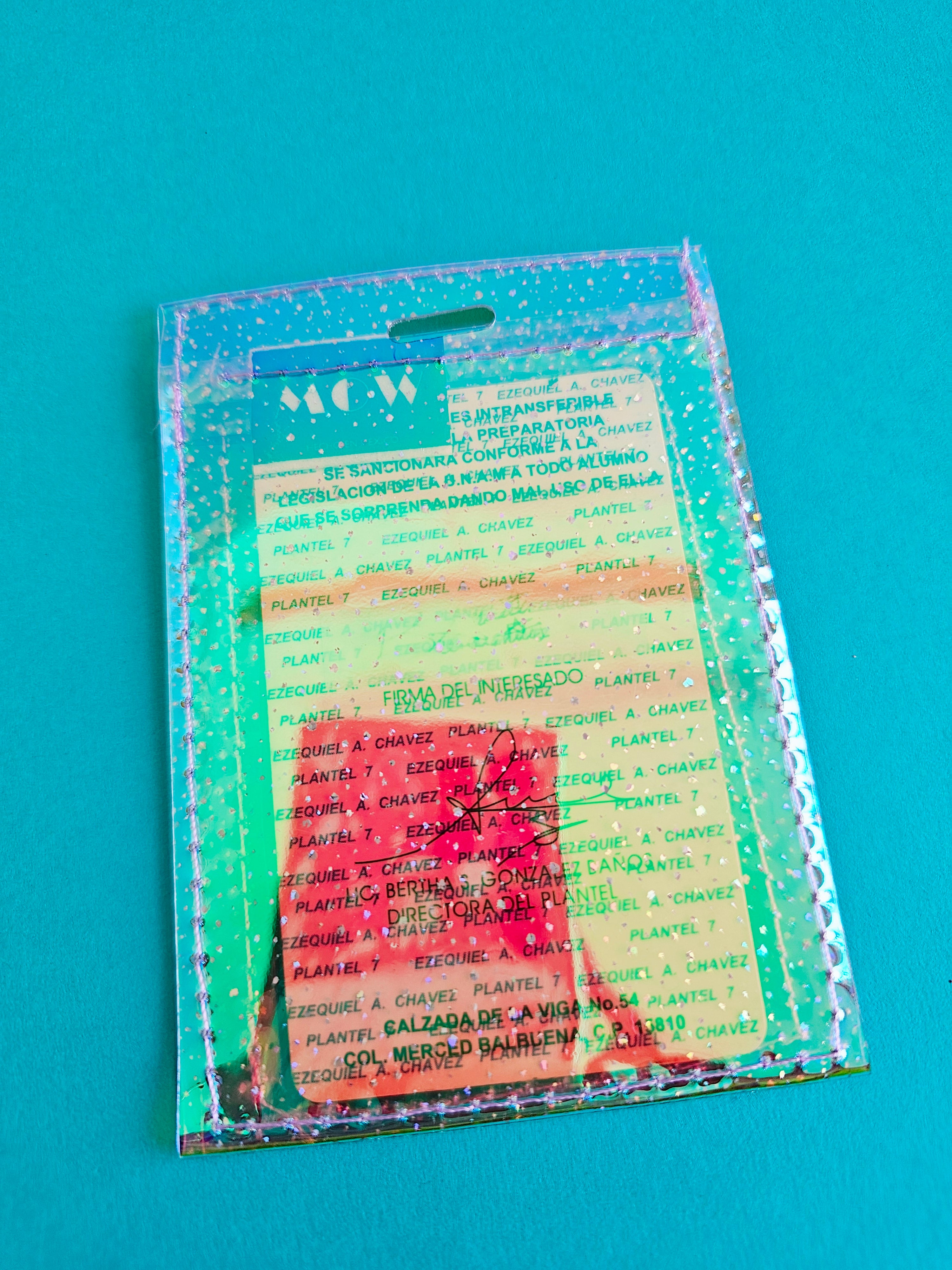 P. Credencial Vertical Destellos