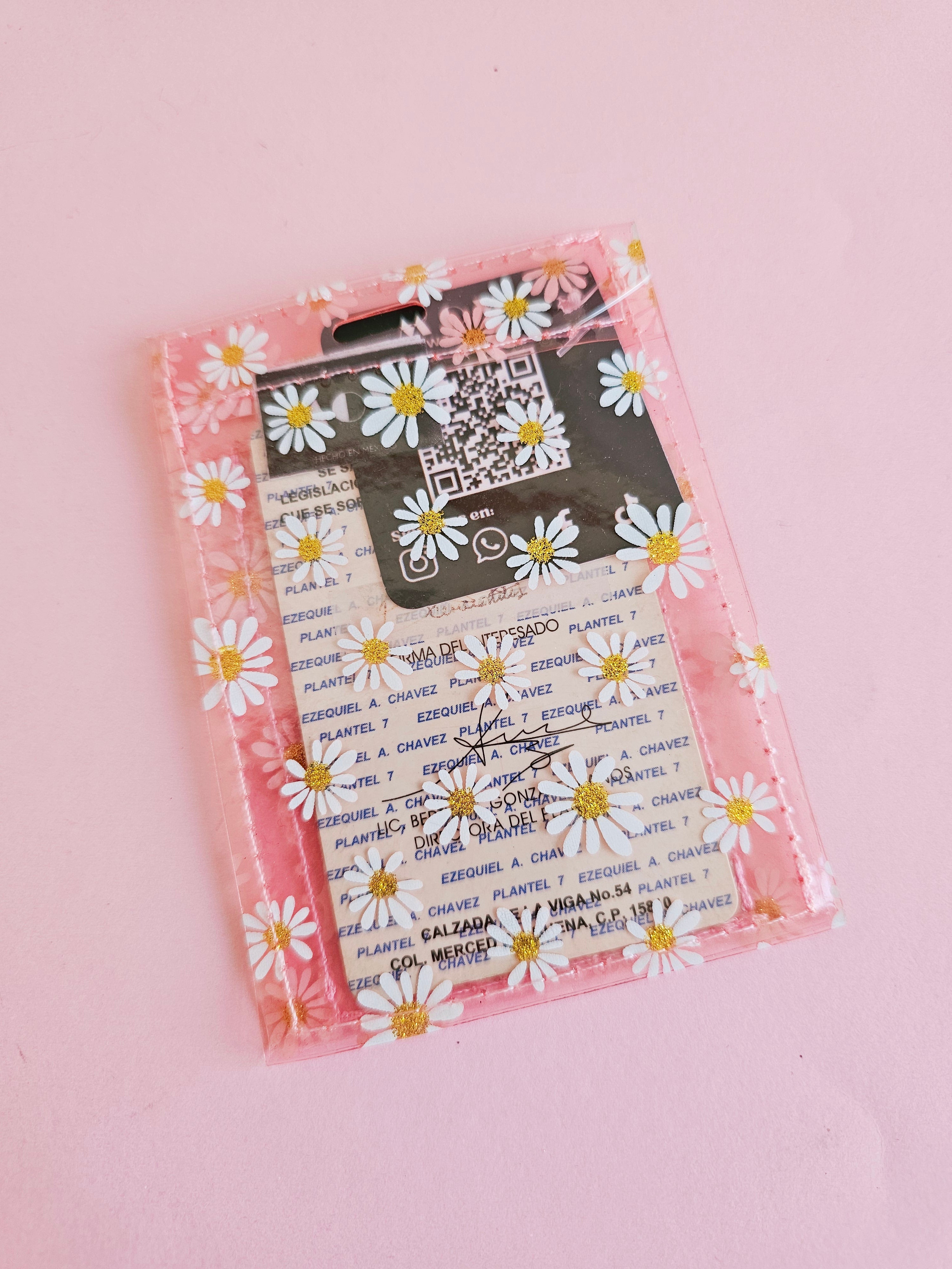 P. Credencial Vertical Rosa Margaritas