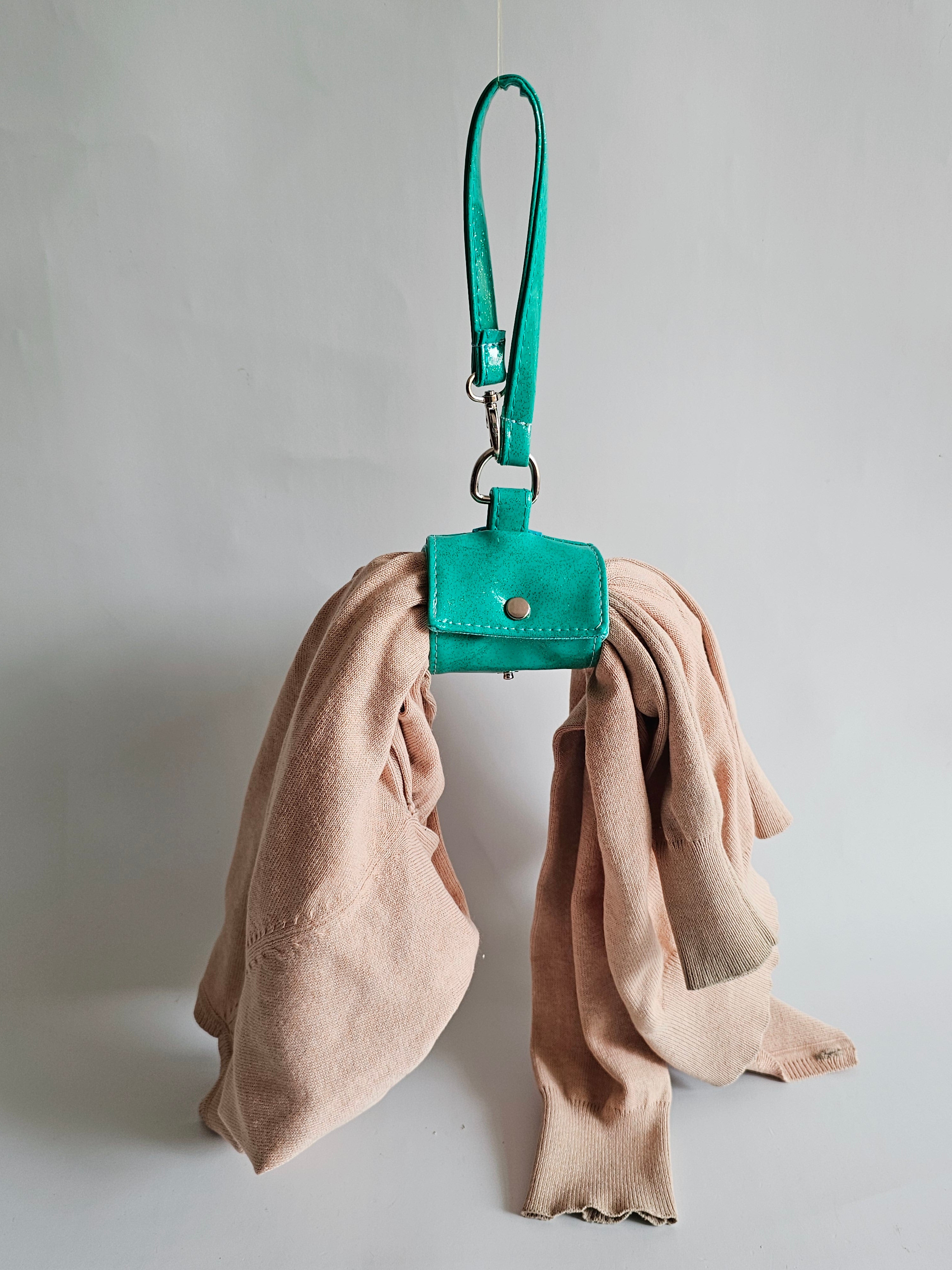 Clip de Ropa Verde Glitter