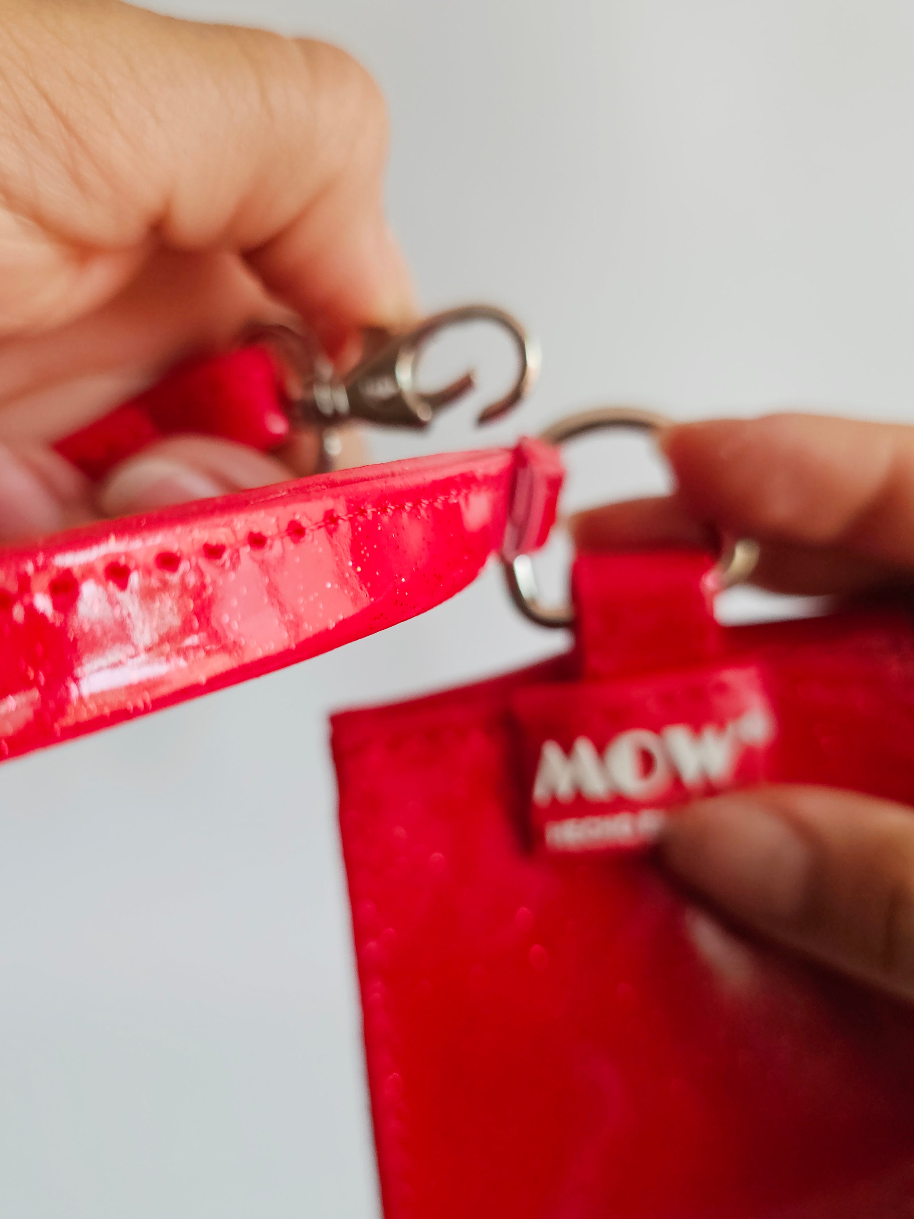 Clip de Ropa Rojo Glitter