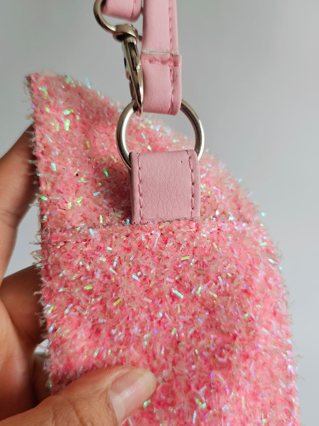 Clip e Ropa Rosa Glitter Escarchado
