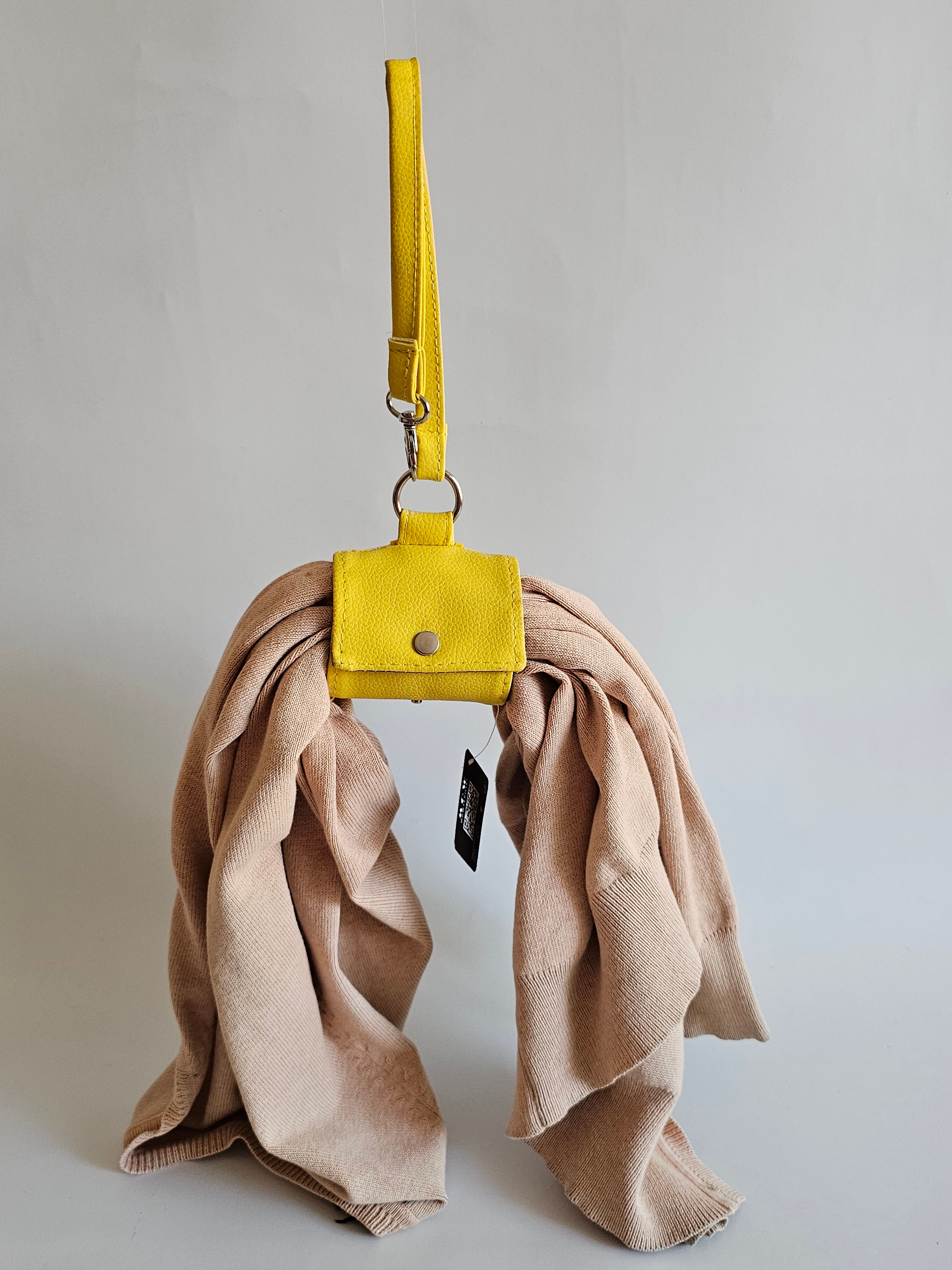Clip de Ropa Amarillo Liso